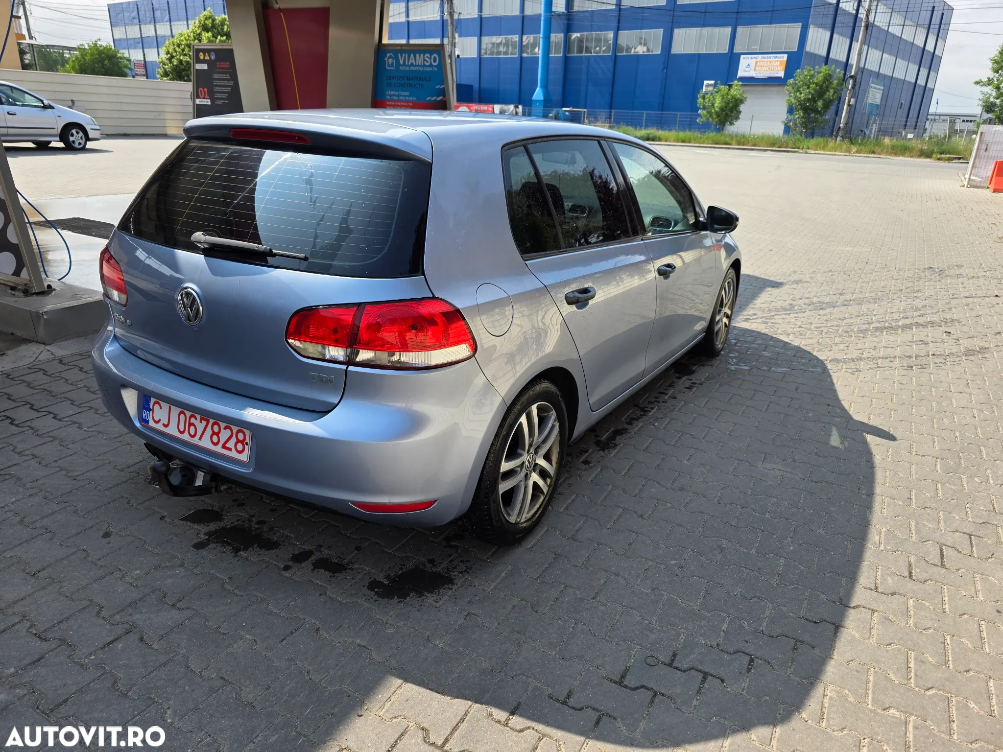Volkswagen Golf 2.0 TDI DPF Comfortline - 2