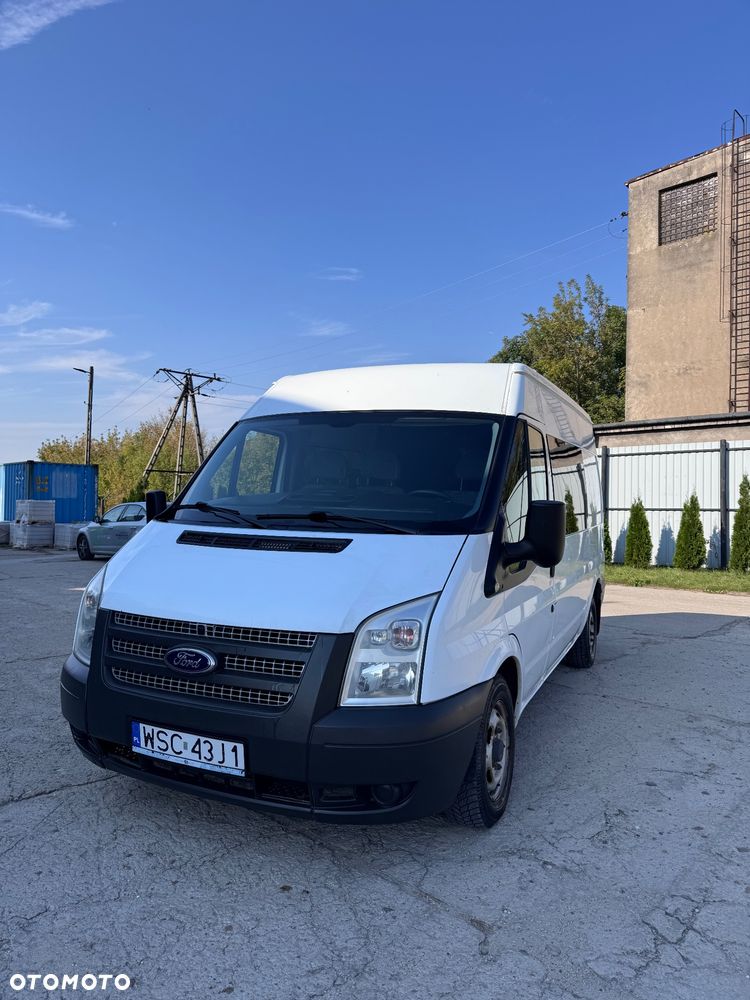 Ford Transit - 1