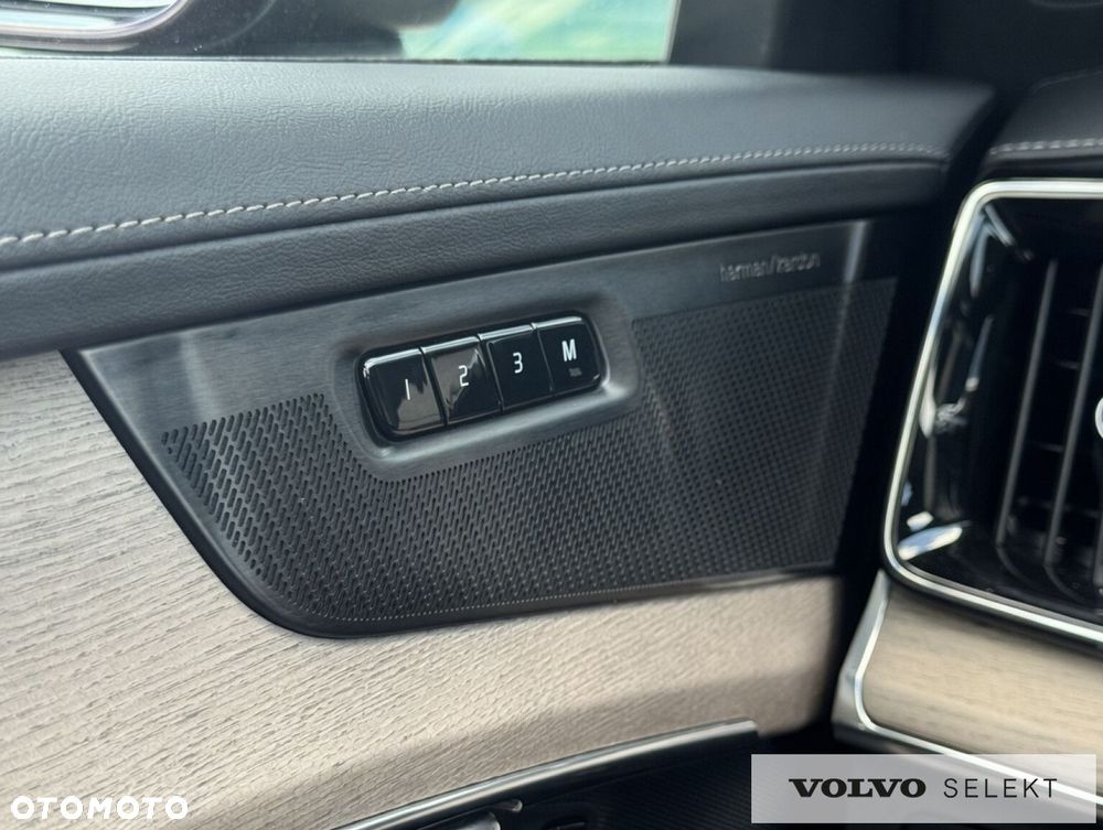 Volvo XC 90 - 39