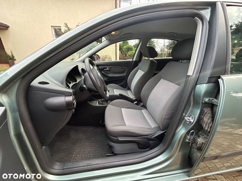 Seat Ibiza 1.4 16V Sport - 13