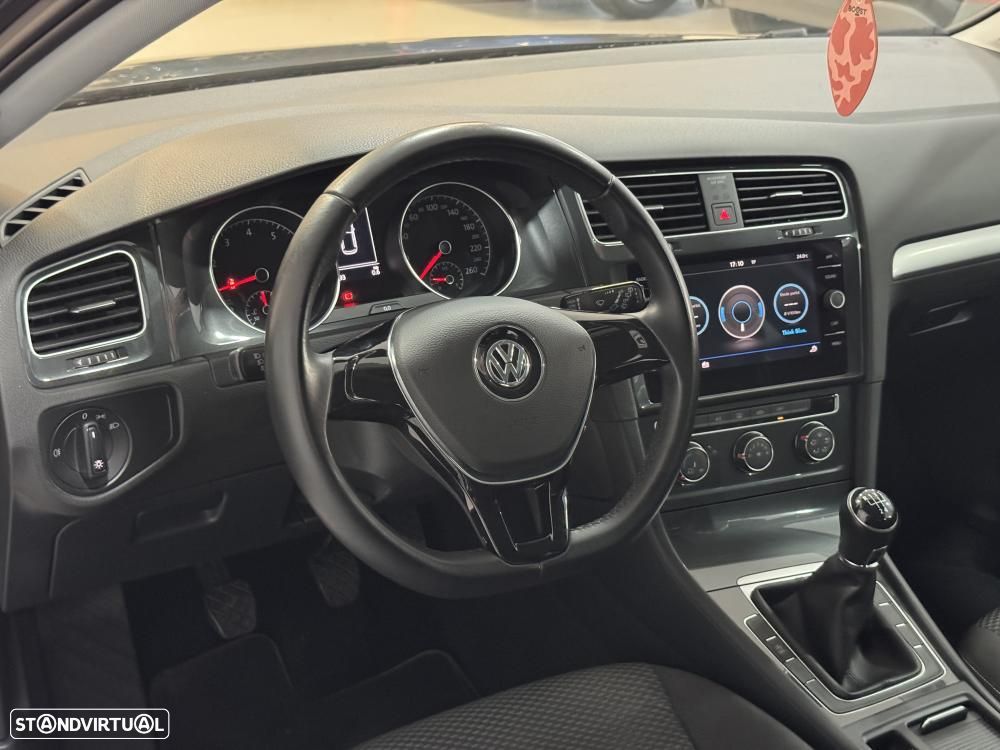 VW Golf 1.0 TSI BlueMotion Comfortline - 26