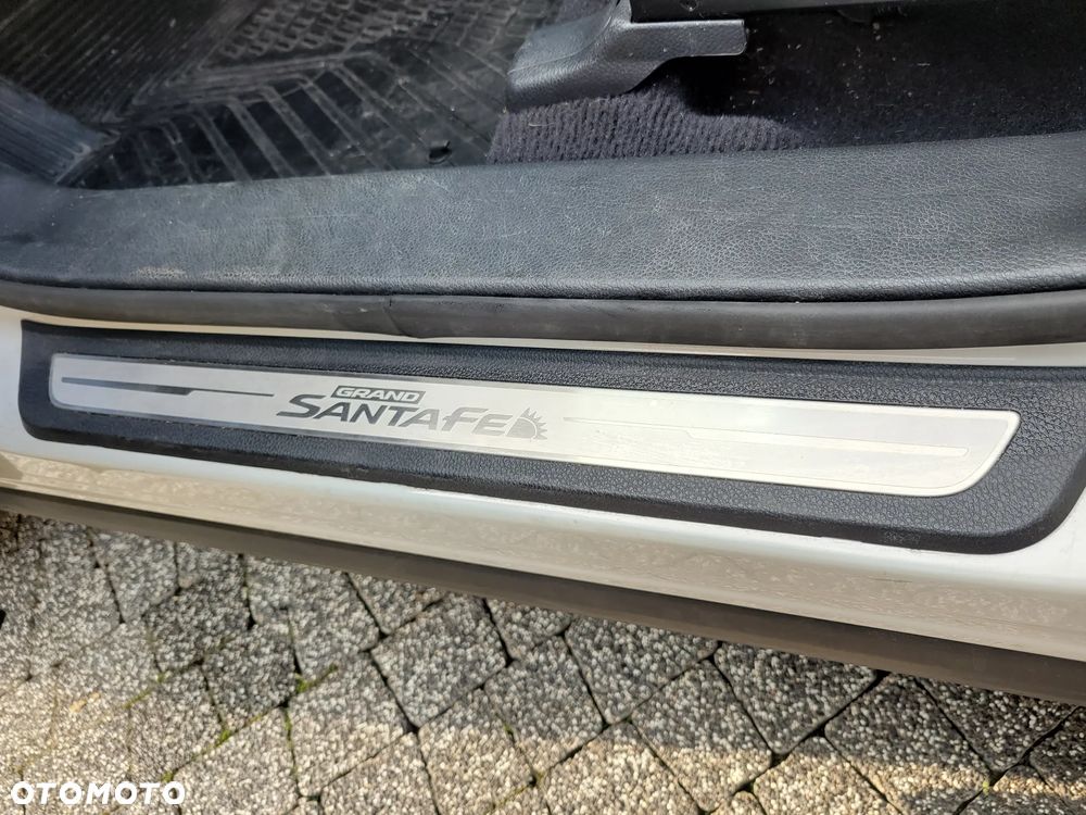 Hyundai Grand Santa Fe Grand blue 2.2 CRDI 4WD Automatik Premium - 28