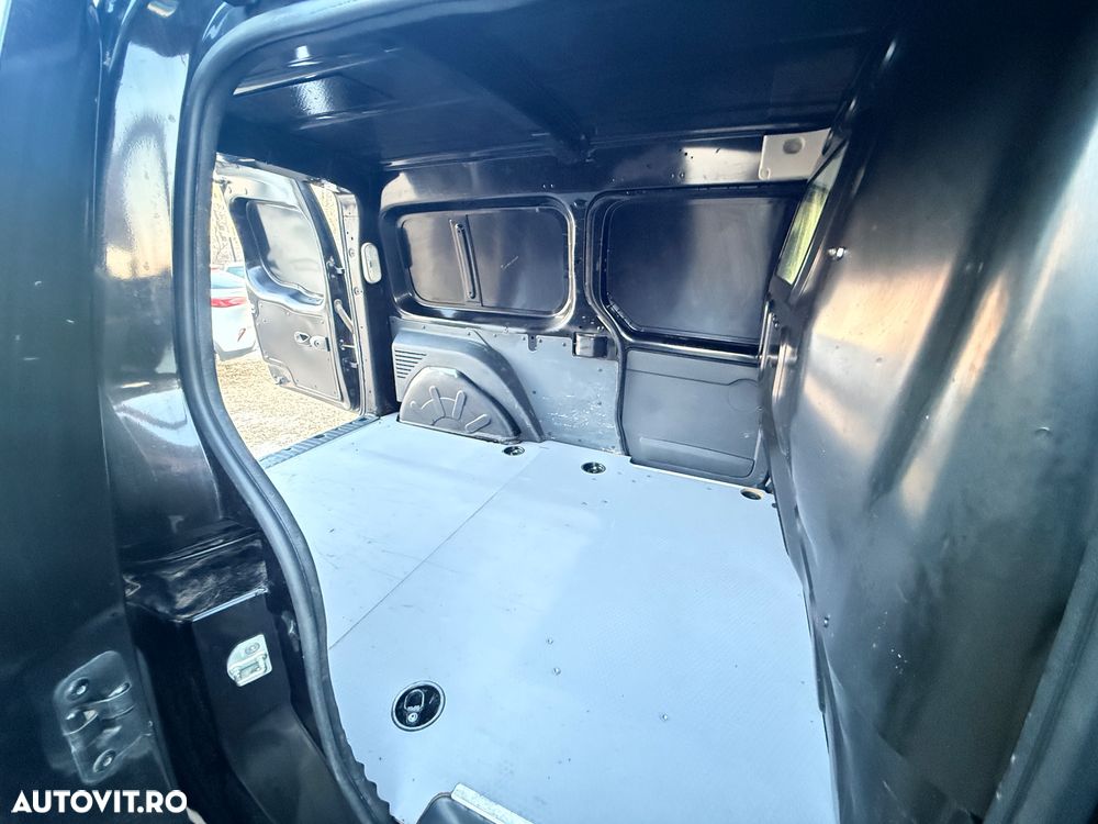 Renault Kangoo BLUE dCi 95 LIMITED - 12