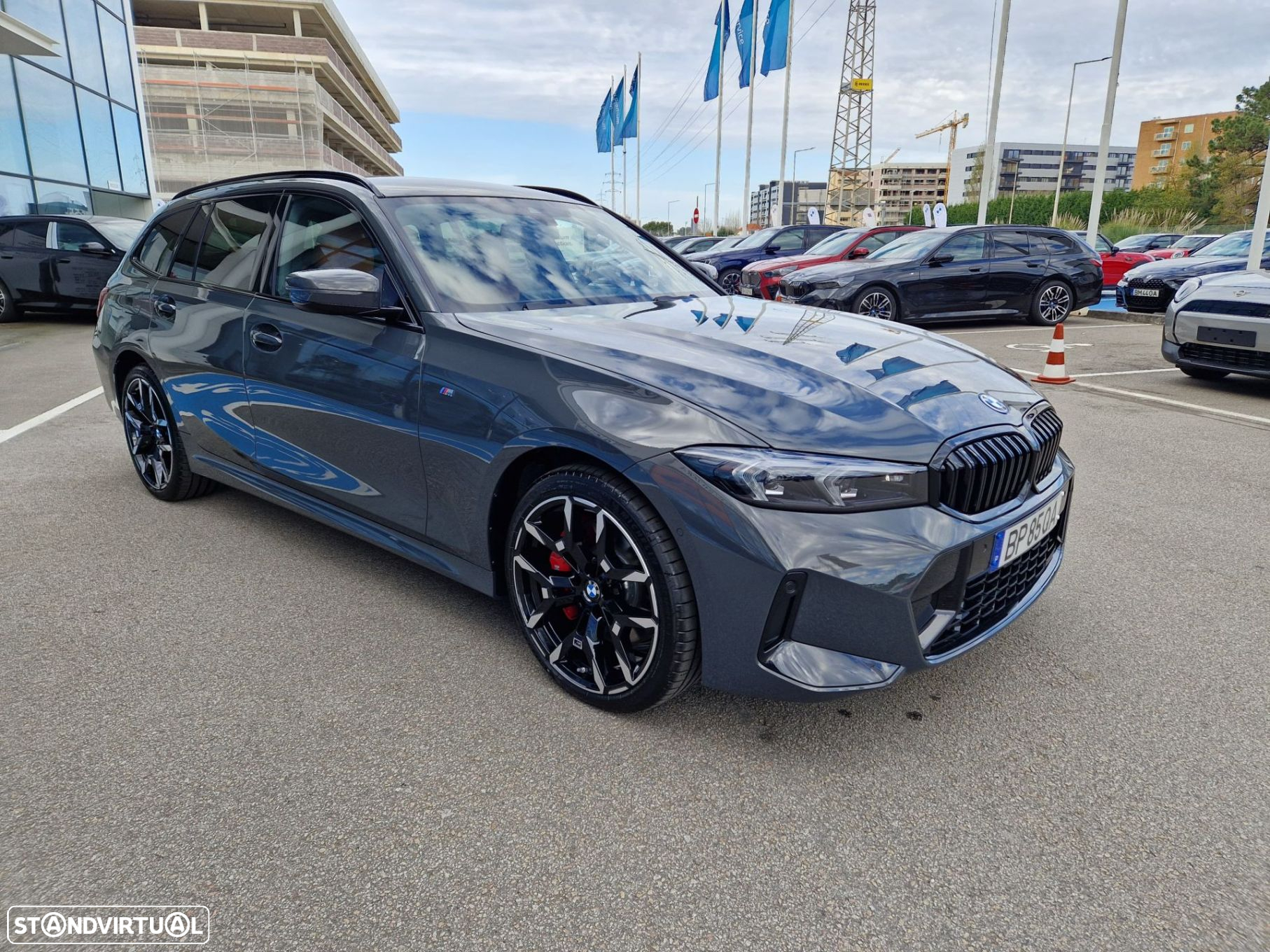 BMW 330 - 3