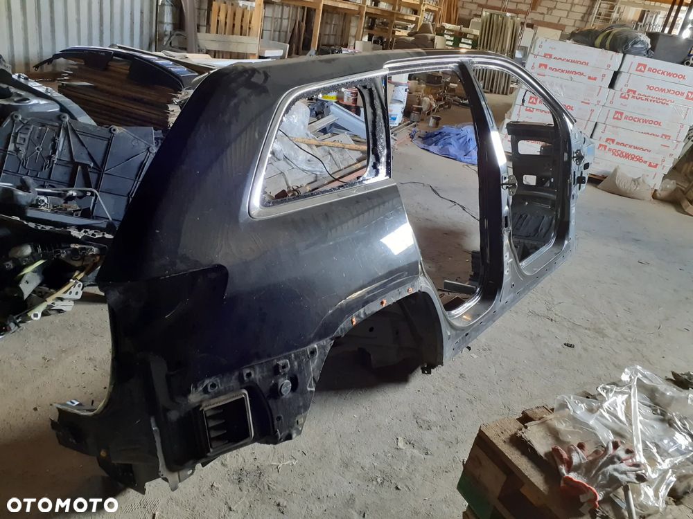 12041 Bok ćwiartka próg słupek błotnik prawy Jeep Grand Cherokee WK2 10- - 2