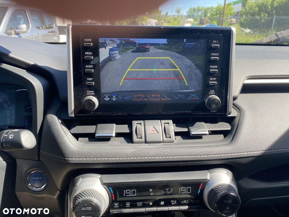Toyota RAV4 - 23
