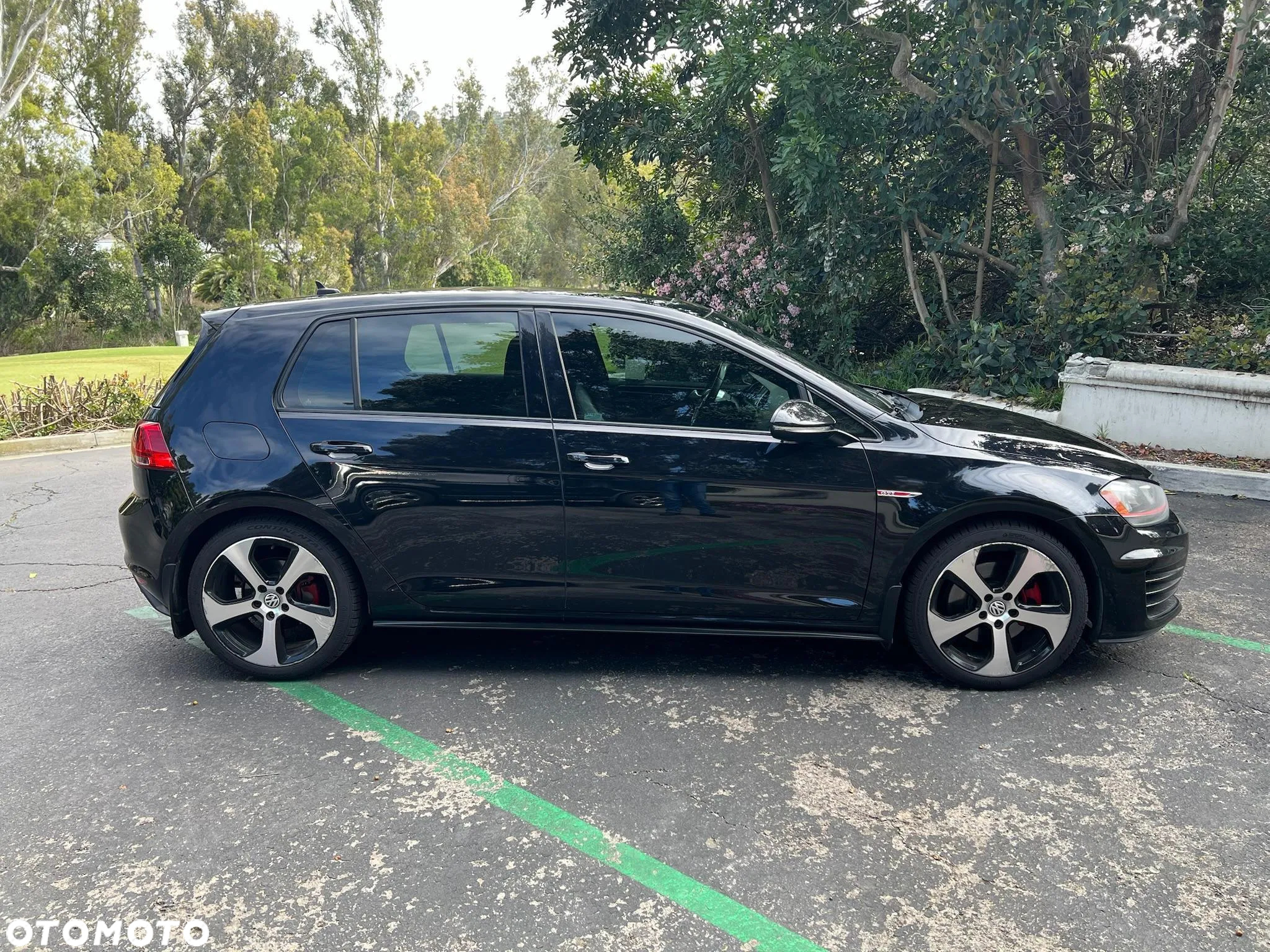 Volkswagen Golf - 3