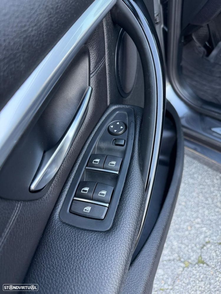 BMW 320 d Line Luxury Auto - 18