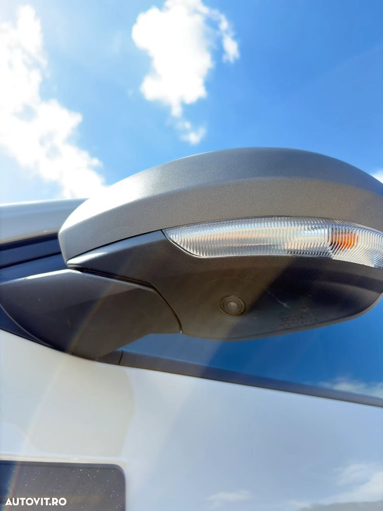 Dacia Duster HEV 140 Journey - 13