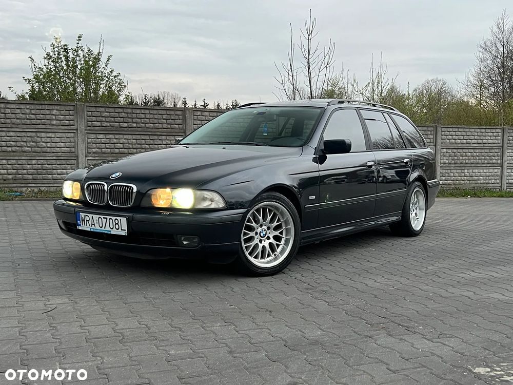 BMW Seria 5 - 1