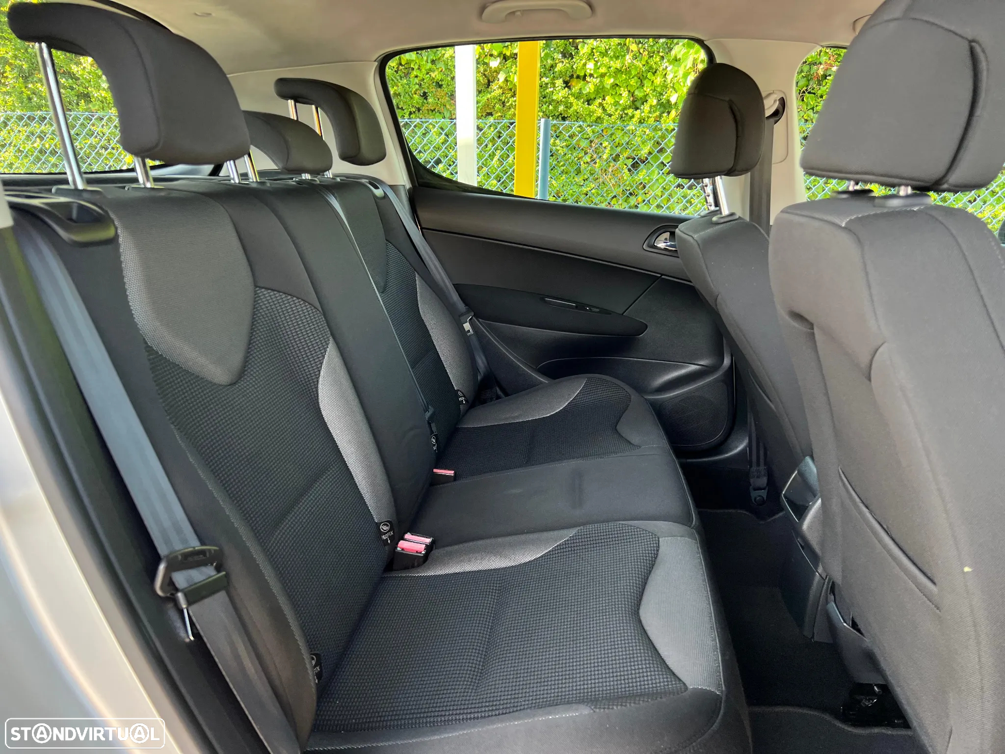 Peugeot 308 1.6 HDi Executive - 9