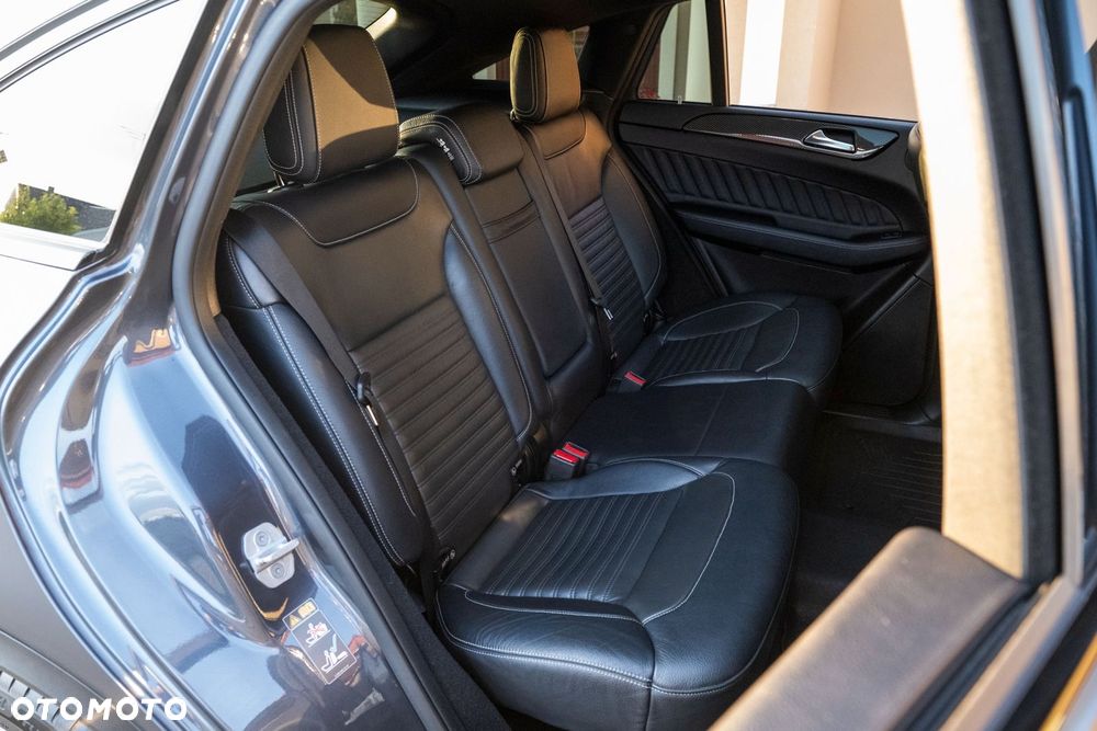 Mercedes-Benz GLE 350 d 4-Matic - 11