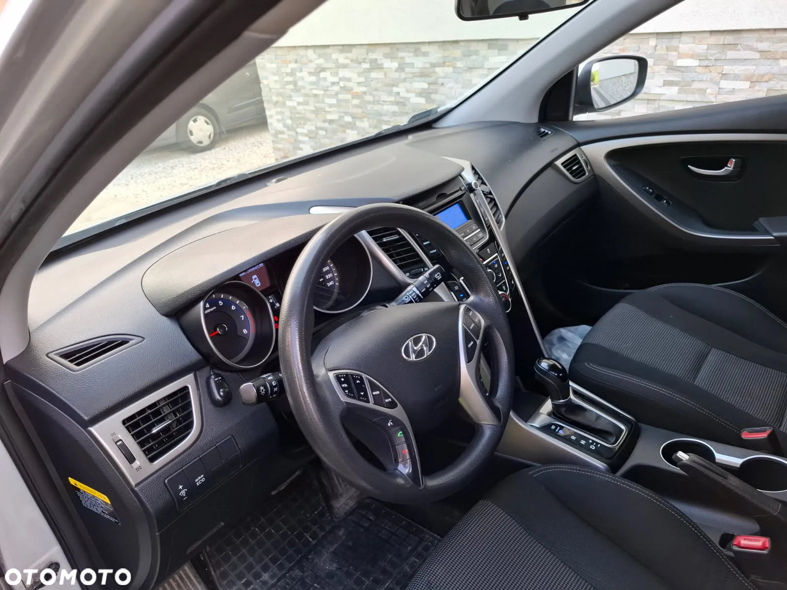 Hyundai Elantra 1.8 SE - 5