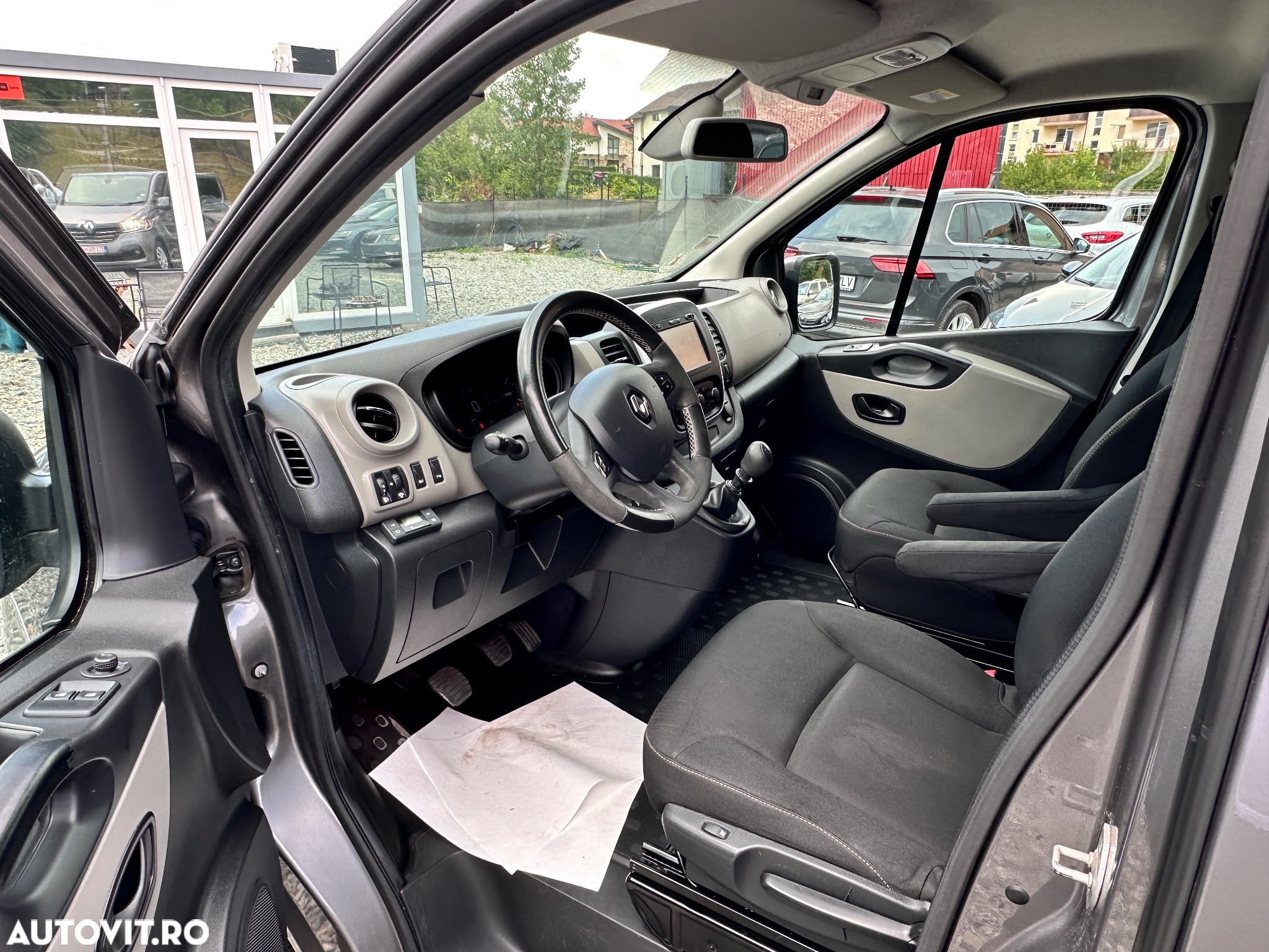 Renault Trafic ENERGY dCi 145 Grand Spaceclass - 5