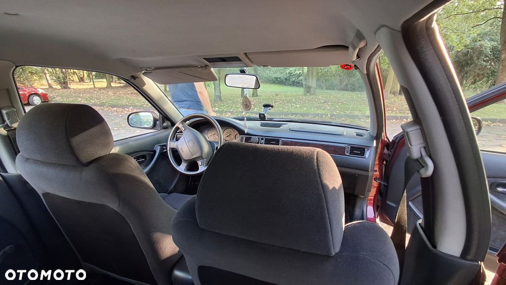 Honda Civic 1.4i S - 27