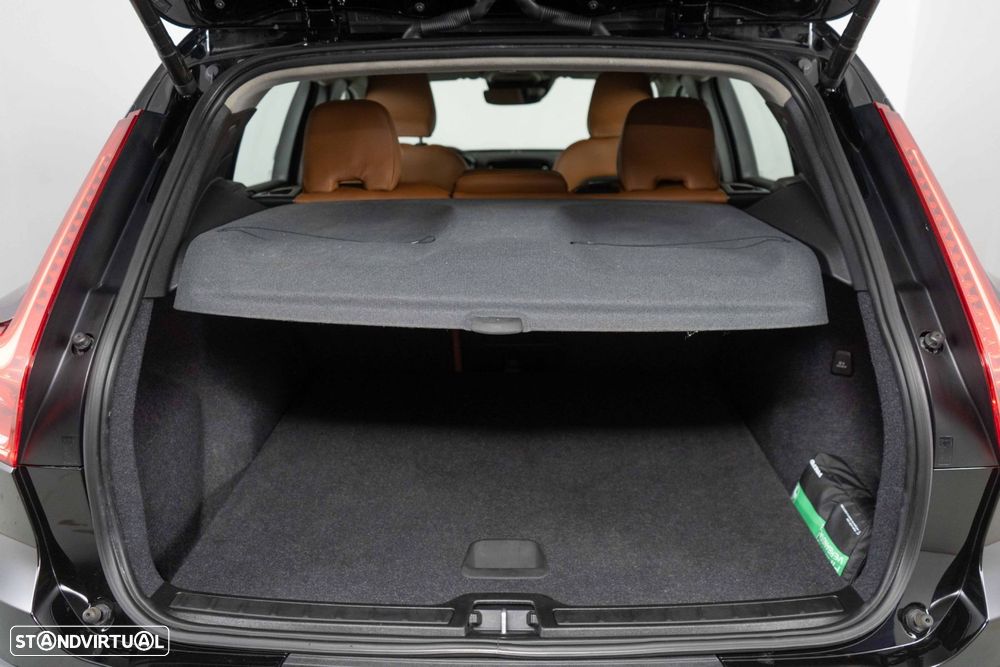 Volvo XC 40 1.5 T4 PHEV Inscription - 13