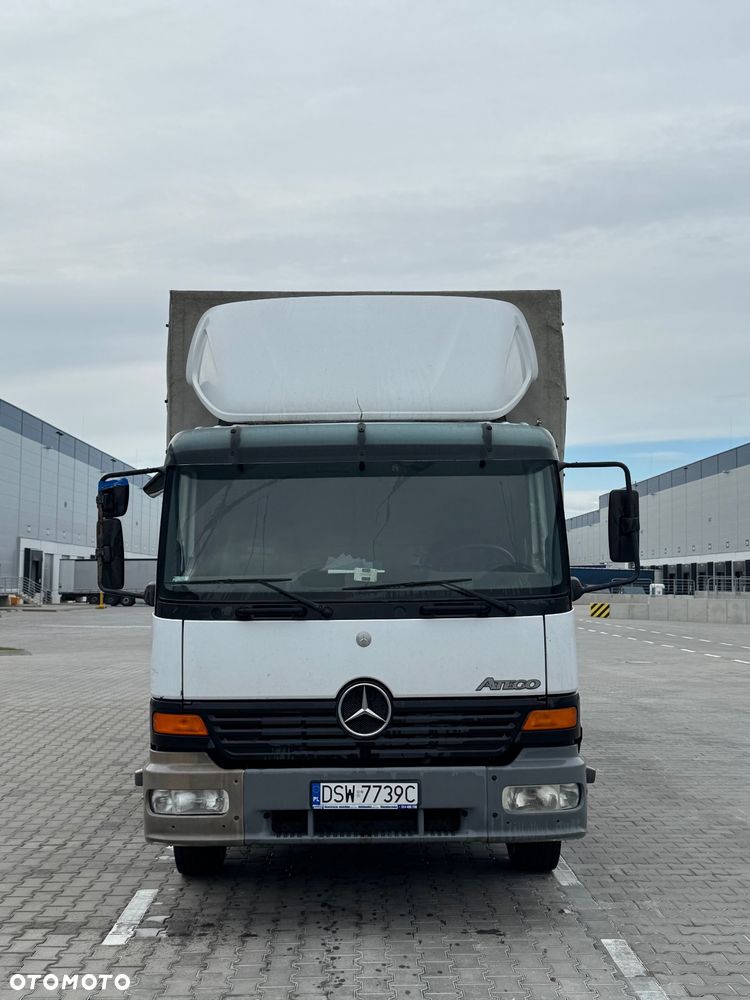 Mercedes-Benz 1218 - 4