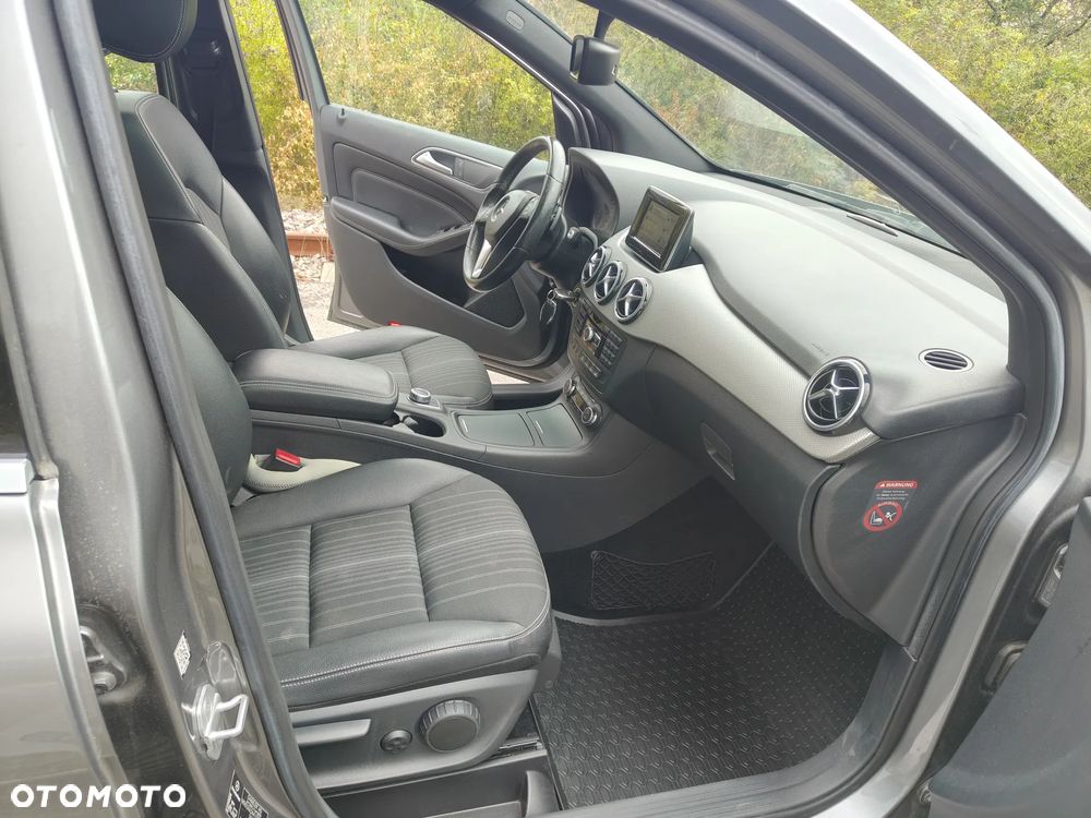Mercedes-Benz Klasa B 250 (BlueEFFICIENCY) 7G-DCT - 9