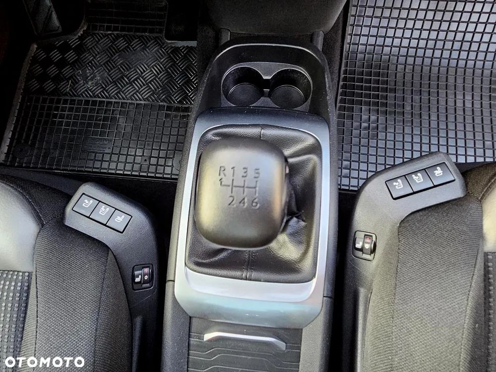 Citroën C4 SpaceTourer Grand BlueHDi 130 Stop&Start BUSINESS CLASS - 19