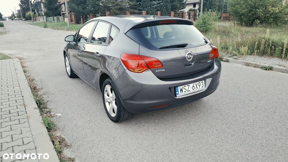 Opel Astra - 3