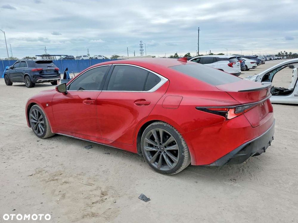 Lexus IS - 2