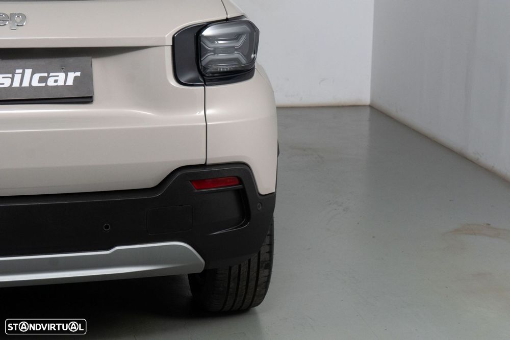 Jeep Avenger 54 kWh Summit - 18