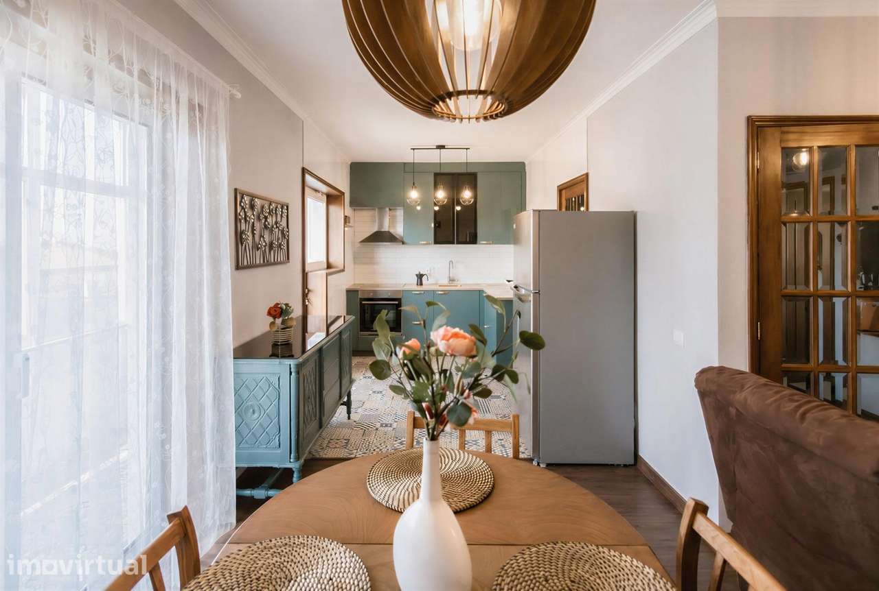 Apartamento T1 Luminoso com Duas Frentes e Terraço nas Devesas - Grande imagem: 4/29