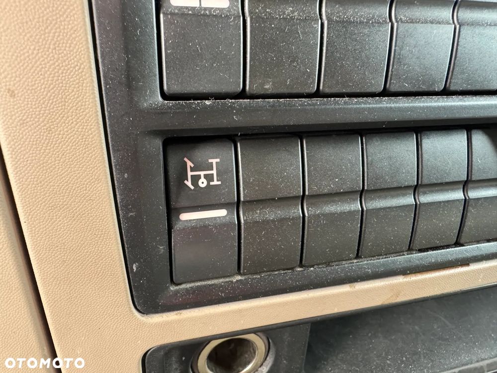 MAN TGS 18.460 4x2 EURO6 CIĄGNIK SIODŁOWY Z ADR - 15