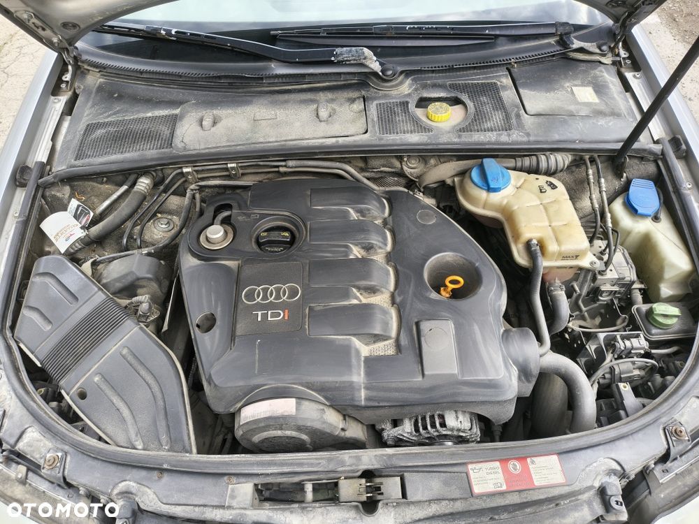 Audi A4 Limousine - 6