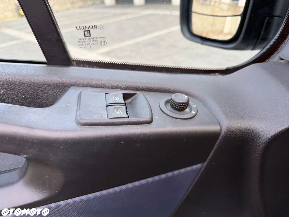Renault Trafic - 14