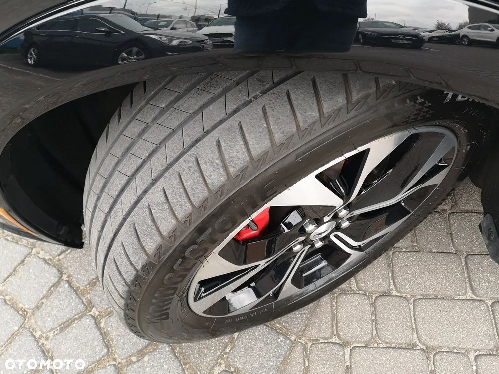 Ford Mustang Mach-E AWD - 30