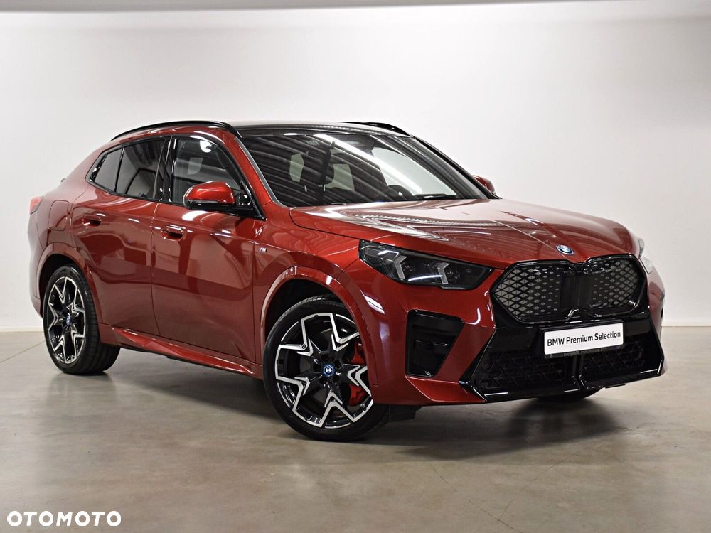BMW iX2 xDrive30 66.5kWh M Sport Edition - 8