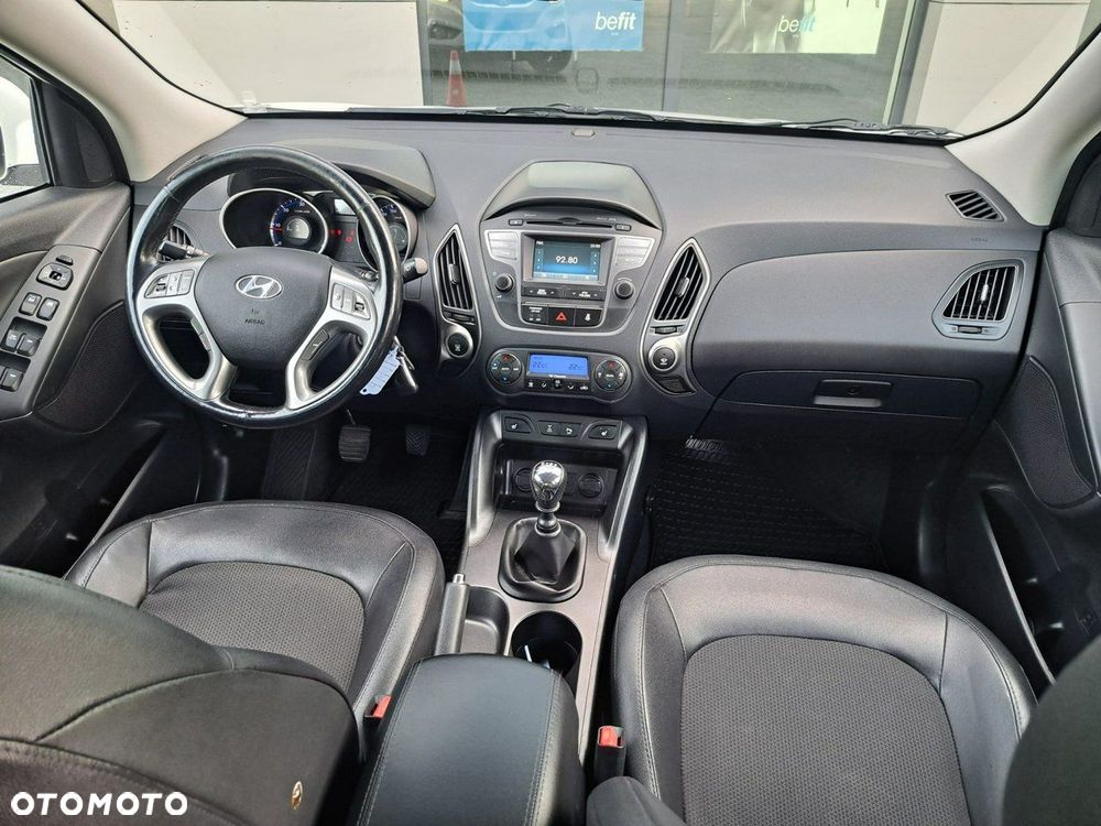 Hyundai ix35 2.0 CRDi 4WD Premium - 4