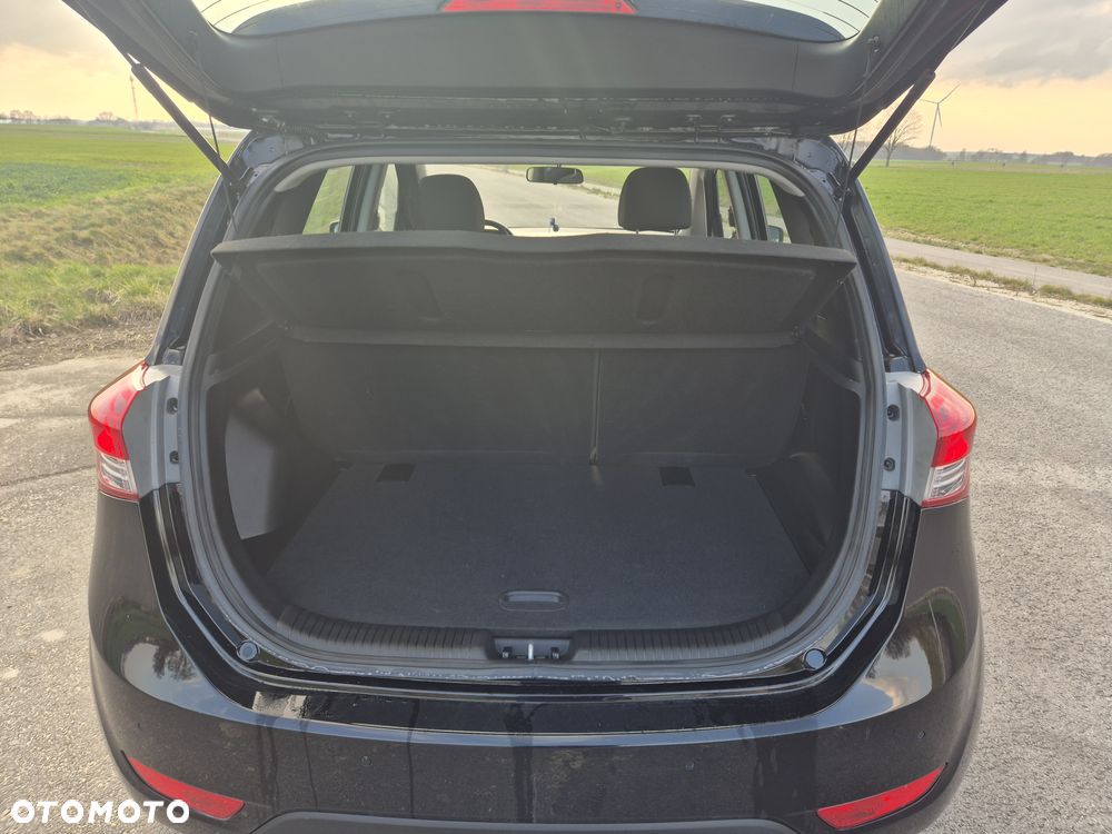 Hyundai ix20 1.6 Comfort - 11