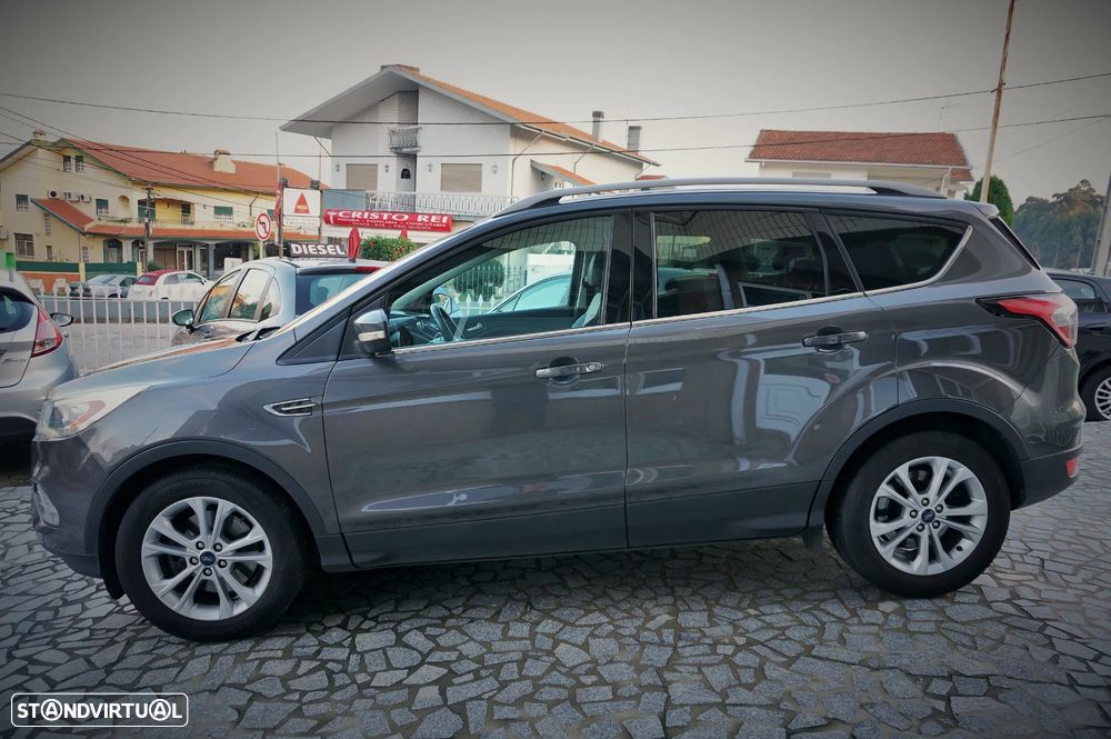 Ford Kuga 1.5 TDCi Titanium - 8