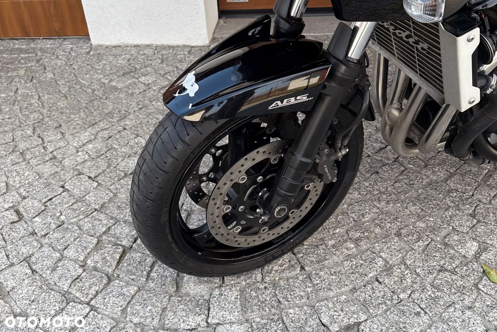 Suzuki Bandit - 19