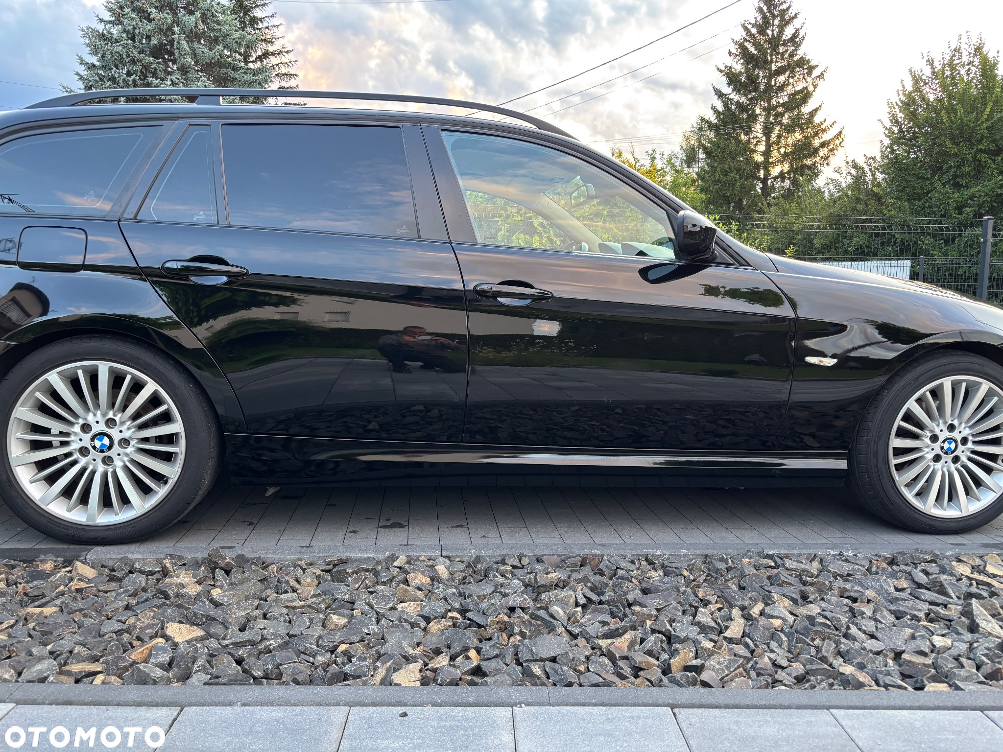 BMW Seria 3 318d - 4