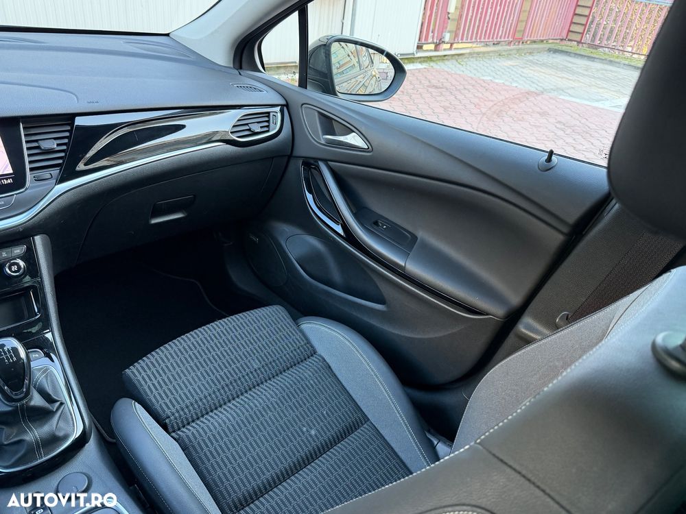 Opel Astra 1.5 D Start/Stop Elegance - 34