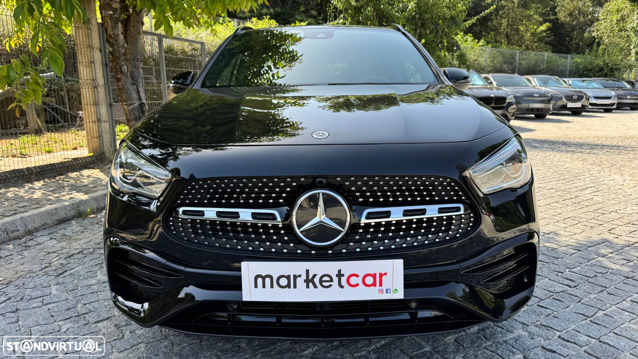 Mercedes-Benz GLA 250 e AMG Line - 2
