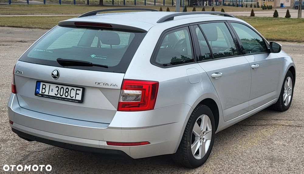 Skoda Octavia - 4