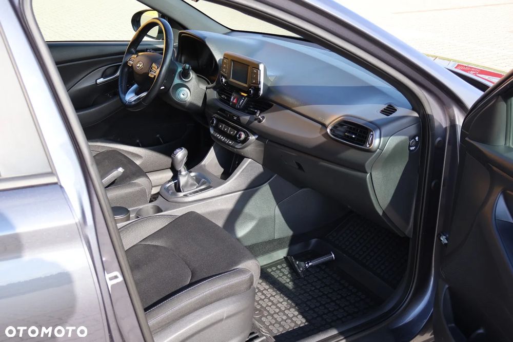 Hyundai i30 1.4 GO - 30