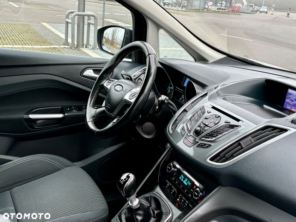 Ford C-MAX - 19
