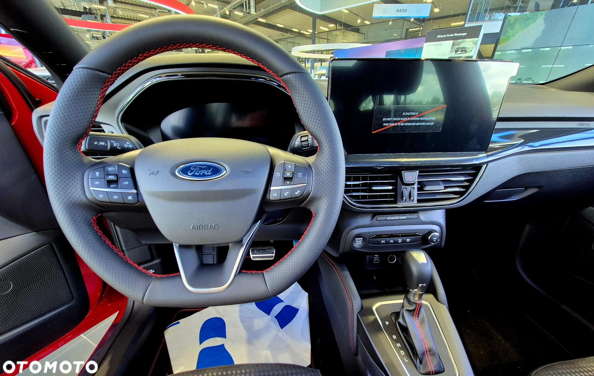 Ford Focus 1.0 EcoBoost mHEV ST-Line X - 13