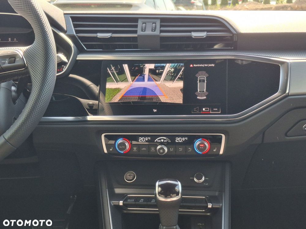 Audi Q3 Sportback - 30