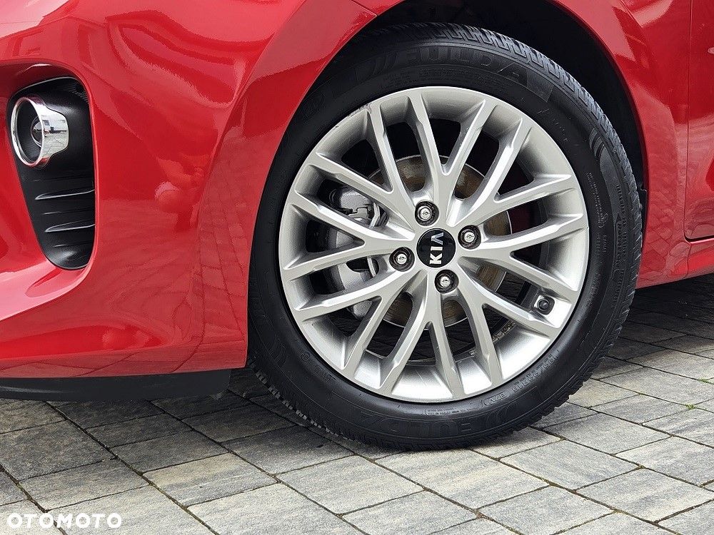 Kia Rio 1.2 Dream Team Edition - 27