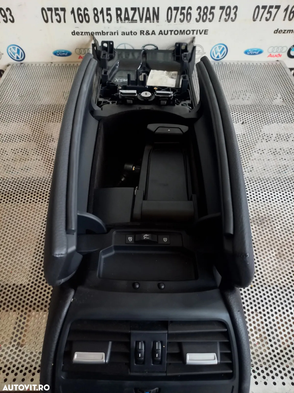 Cotiera Din Piele Bmw Seria 7 F01 F02 F03 F04 Volan Stanga Dezmembrez Bmw Seria 7 F01 F02 F03 F04 - 5