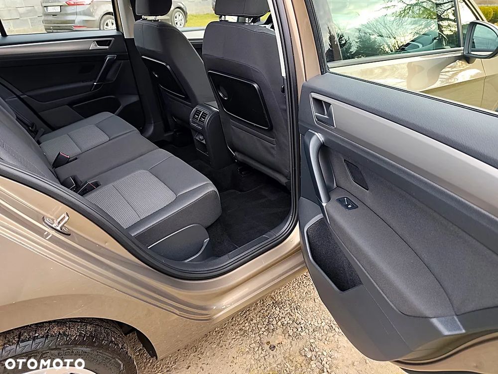 Volkswagen Golf Sportsvan 1.6 TDI BlueMotion Technology Lounge - 19