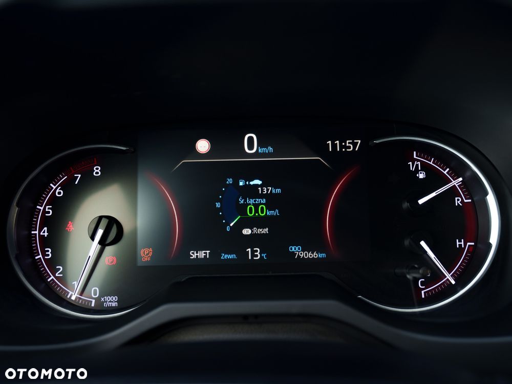 Toyota RAV4 - 22