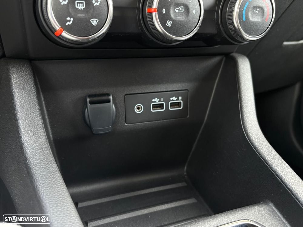 Renault Clio 1.0 TCe Evolution - 13
