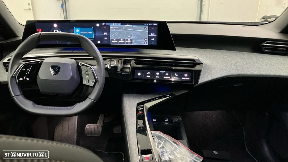 Peugeot E-3008 73 kWh Allure - 3